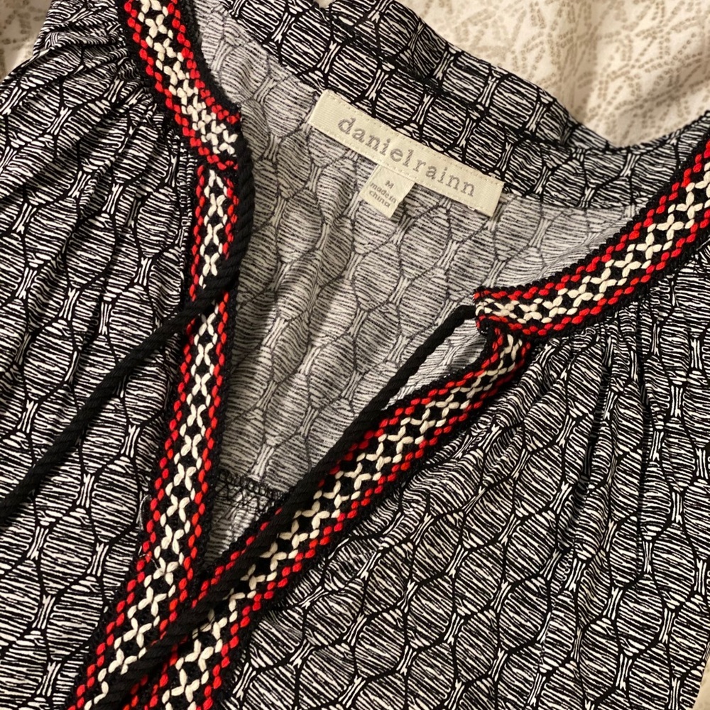 Black and white peasant type blouse